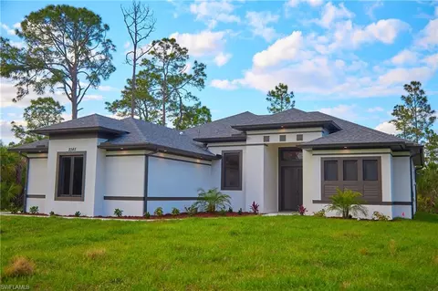 4132 64th Ave NE, Naples, FL 34120