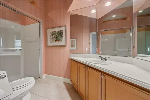 Bath - 7005 Verde Way, Naples, FL 34108 photo 3 of 4