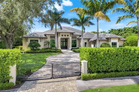 Exterior - 112 Hickory Rd, Naples, FL 34108 photo 4 of 15