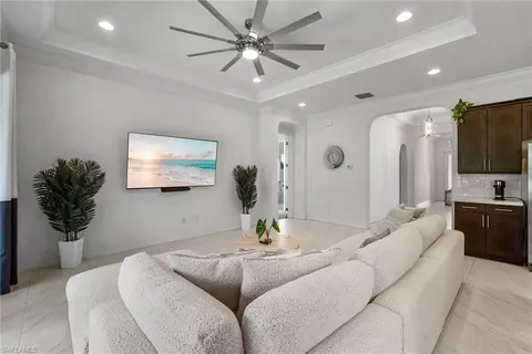 9236 Woodhurst Dr, Naples, FL 34120 photo 6