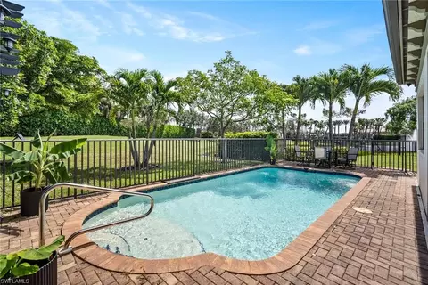 9236 Woodhurst Dr, Naples, FL 34120 photo 30