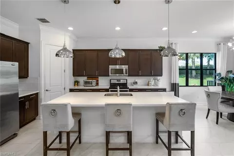 9236 Woodhurst Dr, Naples, FL 34120 photo 15