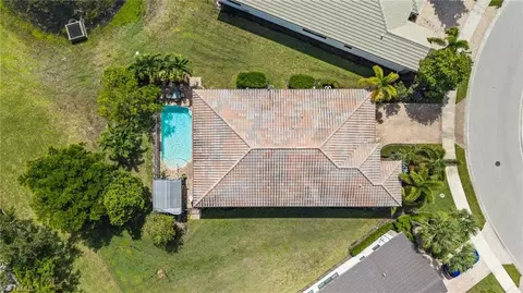 9236 Woodhurst Dr, Naples, FL 34120 photo 36