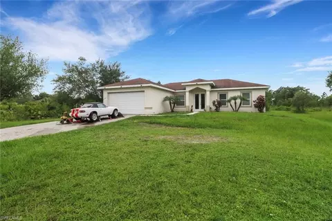 4240 62nd Ave NE, Naples, FL 34120