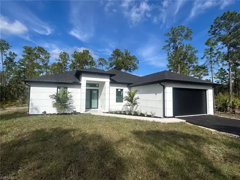 3333 12th Ave NE, Naples, FL 34120