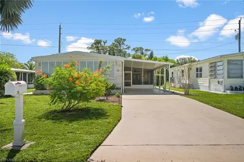 10 Cannes Dr, Naples, FL 34112