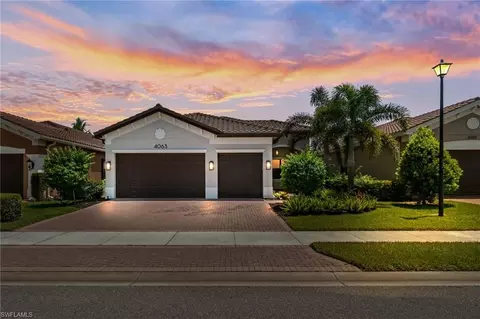 4063 Aspen Chase Dr, Naples, FL 34119