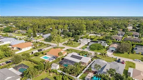 212 Willowick Dr, Naples, FL 34110 photo 34