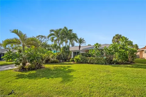 212 Willowick Dr, Naples, FL 34110 photo 36