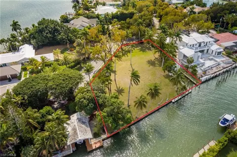 930 18th Ave S, Naples, FL 34102 photo 3