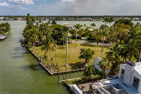 930 18th Ave S, Naples, FL 34102 photo 6