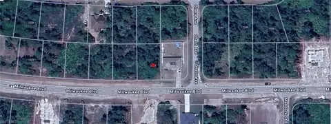 1041 Milwaukee Blvd, Lehigh Acres, FL 33974