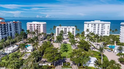 1275 Gulf Shore Blvd N #303, Naples, FL 34102