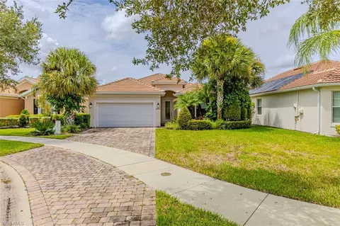 28062 Pisces Ln, Bonita Springs, FL 34135