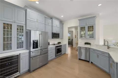 5065 Yacht Harbor Dr #203, Naples, FL 34112
