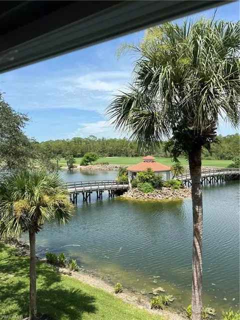 7625 Arbor Lakes Ct #332, Naples, FL 34112