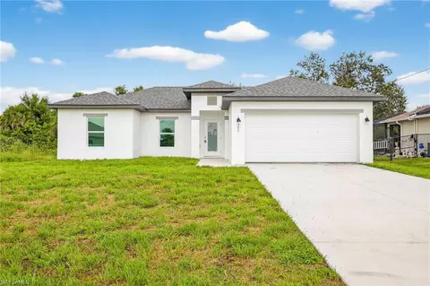 307 Theresa Blvd, Port Charlotte, FL 33954