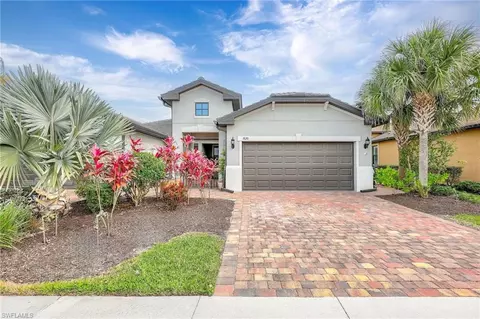 7670 Jacaranda Ln, Naples, FL 34114
