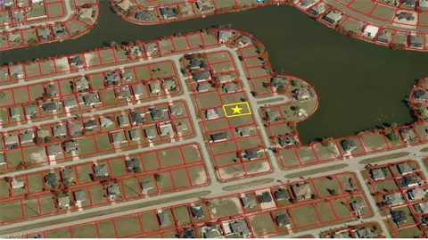 820 NW 19th Pl, Cape Coral, FL 33993