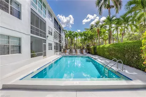 72 7th St S #209, Naples, FL 34102 photo 27