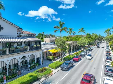 72 7th St S #209, Naples, FL 34102 photo 38