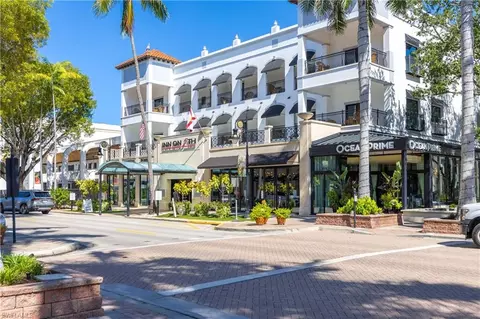 72 7th St S #209, Naples, FL 34102 photo 40