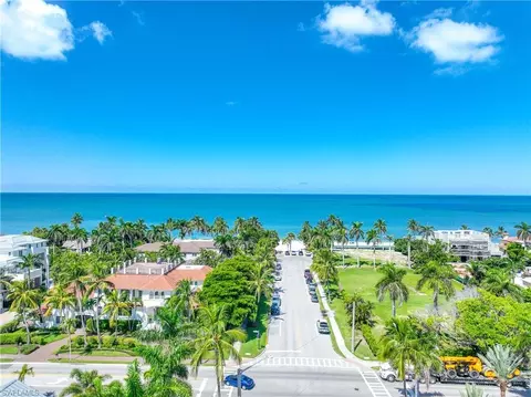 72 7th St S #209, Naples, FL 34102 photo 31