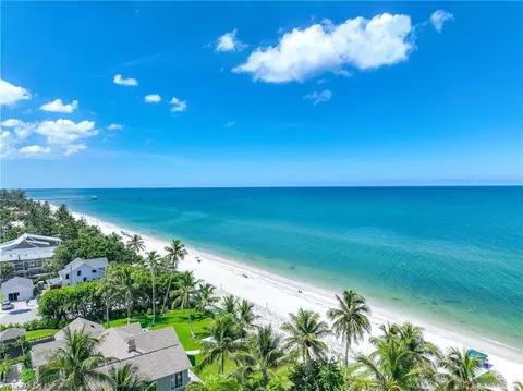 72 7th St S #209, Naples, FL 34102 photo 32