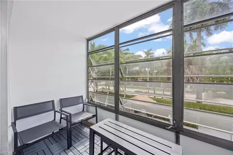 72 7th St S #209, Naples, FL 34102 photo 24