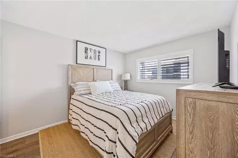 72 7th St S #209, Naples, FL 34102 photo 21