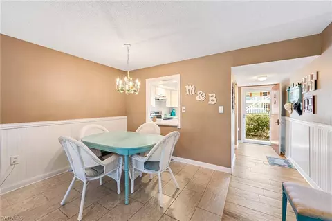 Dining - 200 Valley Stream Dr #5B, Naples, FL 34113 photo 2 of 3