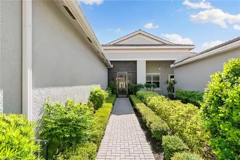 28433 Abruzzo Dr, Bonita Springs, FL 34135