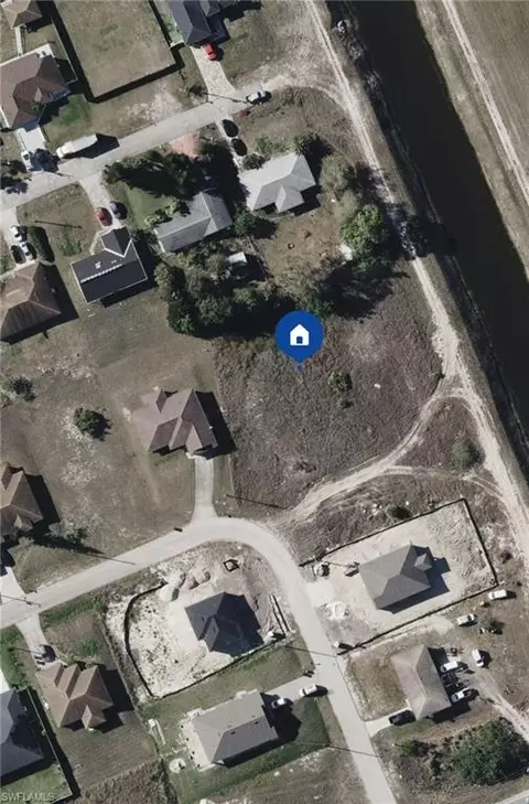 3017 24th St SW, Lehigh Acres, FL 33976