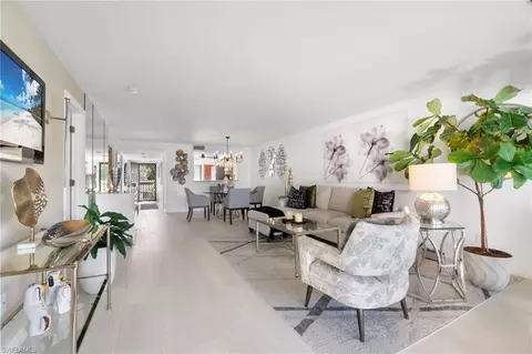 800 Misty Pines Cir #H205, Naples, FL 34105
