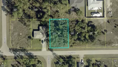 1135 Eclipse St E, Lehigh Acres, FL 33974