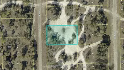 723 Bixby Ave, Lehigh Acres, FL 33974