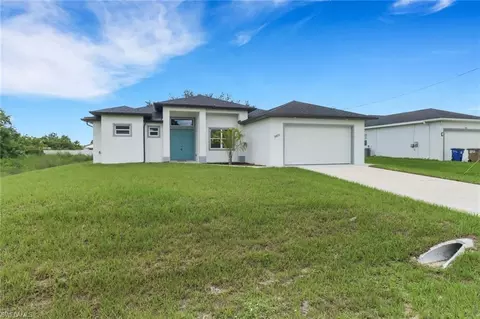 3803 1st St SW, Lehigh Acres, FL 33976