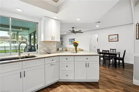 Kitchen - 231 Johnnycake Dr, Naples, FL 34110 photo 2 of 3
