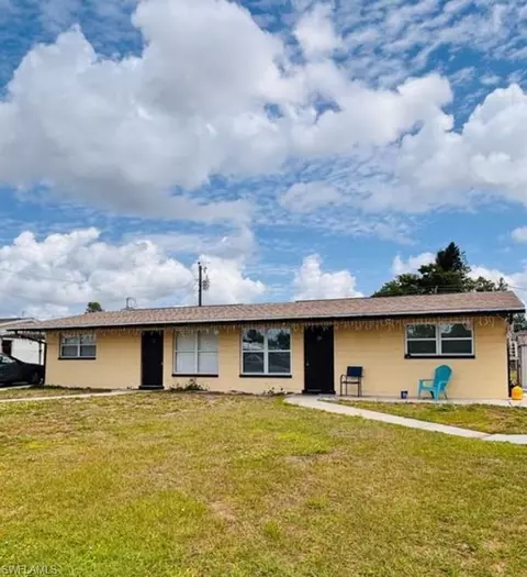 20 Westminster St N, Lehigh Acres, FL 33936