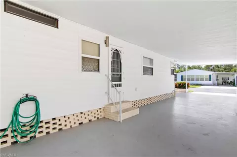 31 Turquoise Ave, Naples, FL 34114 photo 5
