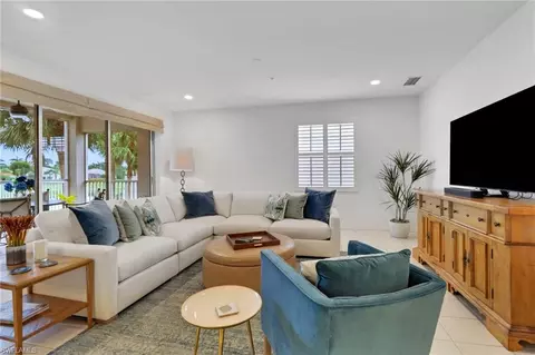 1590 Clermont Dr #K105, Naples, FL 34109
