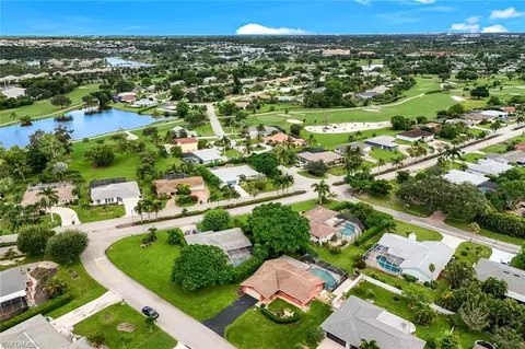 133 Briarcliff Ln, Naples, FL 34113 photo 31