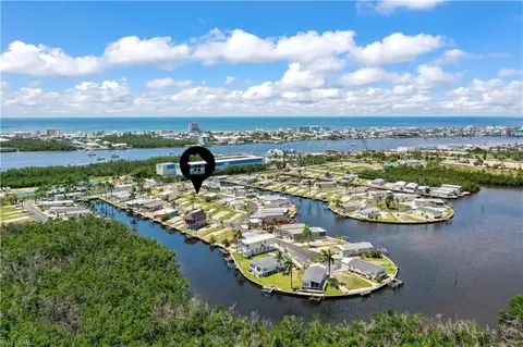 128 Cortez Way, Fort Myers Beach, FL 33931