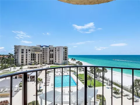 3215 Gulf Shore Blvd N #504N, Naples, FL 34103