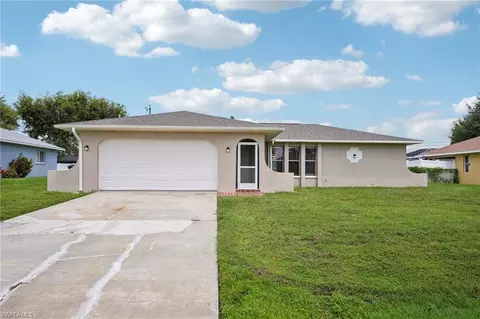 609 SE 25th Ter, Cape Coral, FL 33904