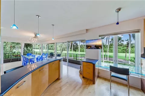 107 Clubhouse Dr #258, Naples, FL 34105