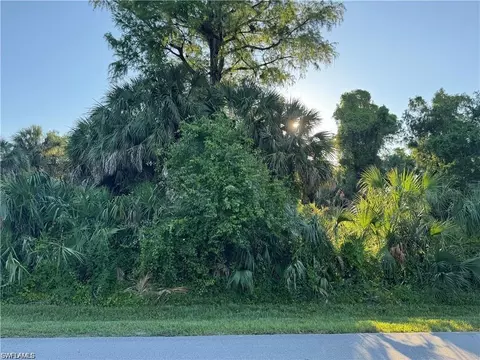 Undisclosed, Naples, FL 34117 photo 5
