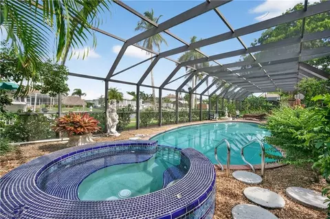 931 Scott Dr, Marco Island, FL 34145