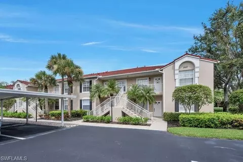 2915 Cypress Trace Cir #203, Naples, FL 34119