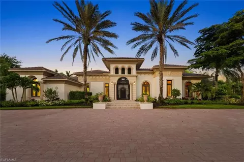 6489 Highcroft Dr, Naples, FL 34119